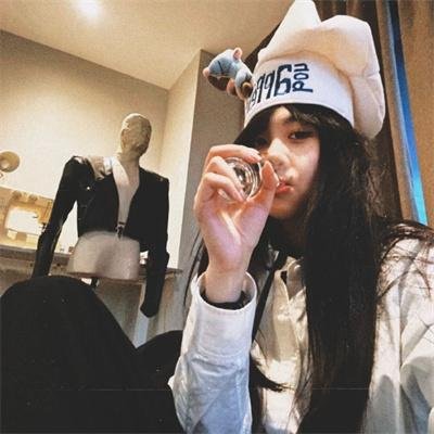红粉舵爷